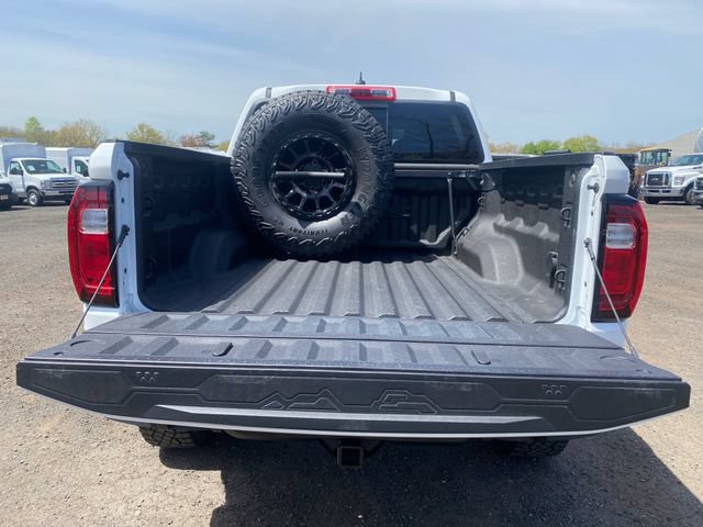 Used 2024 GMC Canyon AT4X w/ AT4X AEV Edition AWD/4WD image 10
