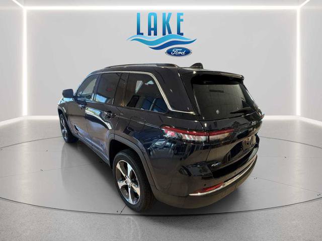 Used 2023 Jeep Grand Cherokee 4WD 4xe w/ Luxury Tech Group II image 5