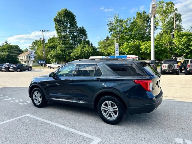 Certified 2023 Ford Explorer XLT w/ Equipment Group 202A AWD/4WD image 11