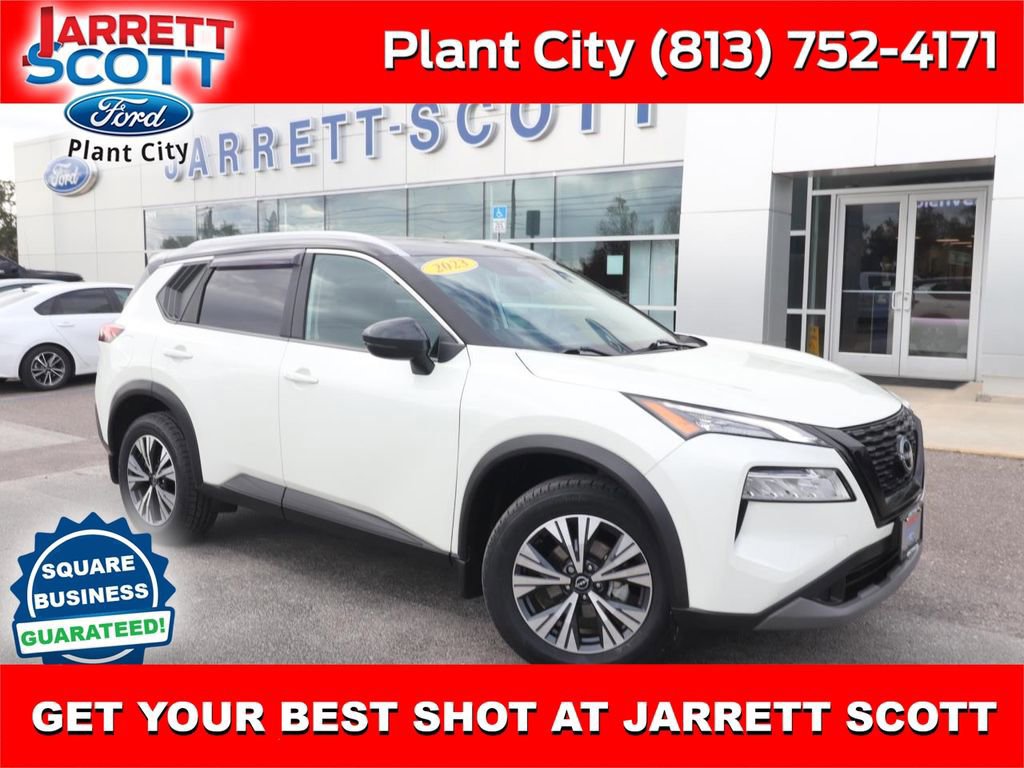 Used 2023 Nissan Rogue SV w/ SV Premium Package image 7