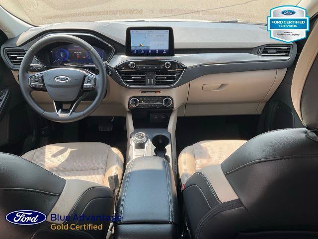 Certified 2022 Ford Escape Titanium w/ Class II Trailer Tow Package AWD/4WD image 3