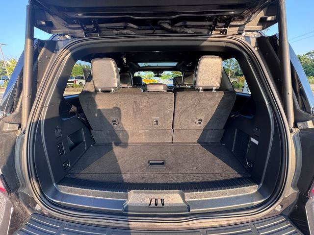 Certified 2024 Ford Expedition Limited AWD/4WD image 19