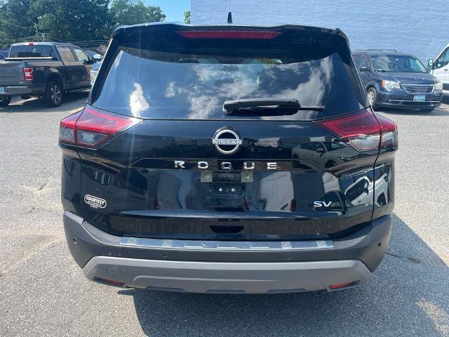 Used 2023 Nissan Rogue SV FWD image 7