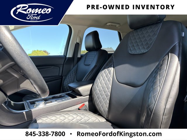 Certified 2024 Ford Edge Titanium AWD/4WD image 25