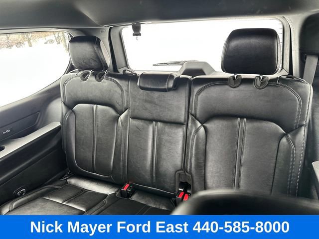 Used 2024 Jeep Wagoneer Series II AWD/4WD image 27