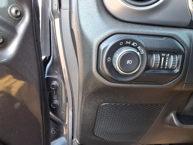 Used 2021 Jeep Wrangler Unlimited Sport AWD/4WD image 16