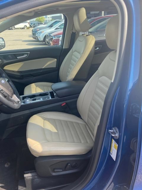 Certified 2023 Ford Edge SEL w/ Convenience Package AWD/4WD image 9