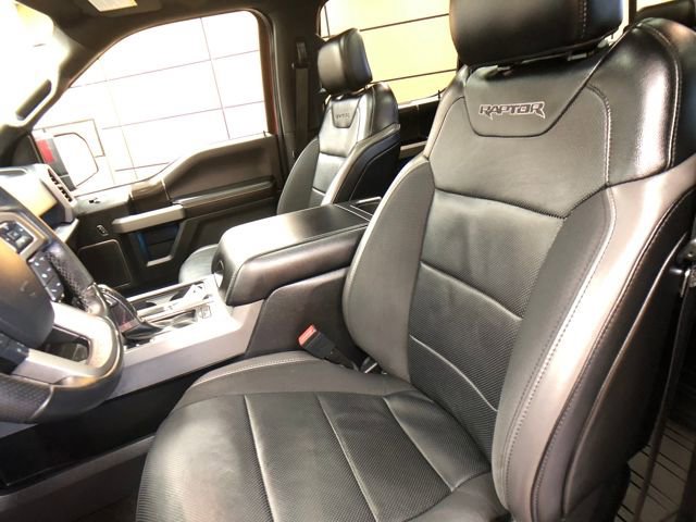 Certified 2019 Ford F150 Raptor w/ Equipment Group 802A Luxury image 10