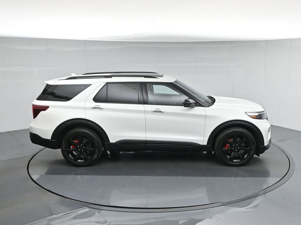 Certified 2023 Ford Explorer ST w/ Equipment Group 401A AWD/4WD image 44
