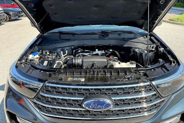 Certified 2023 Ford Explorer XLT w/ Equipment Group 202A AWD/4WD image 34
