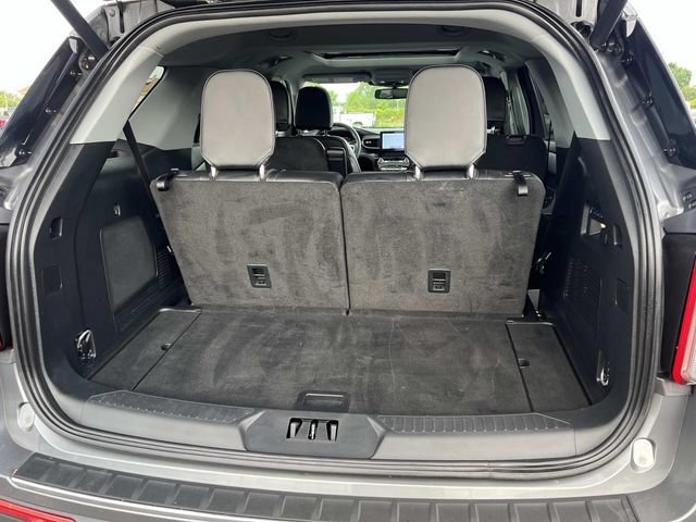 Certified 2024 Ford Explorer Limited w/ Equipment Group 301A AWD/4WD image 12