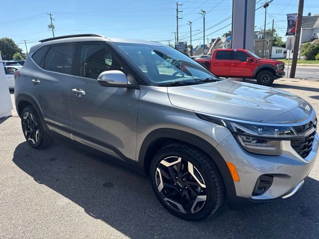 Used 2024 Kia Seltos SX AWD/4WD image 4