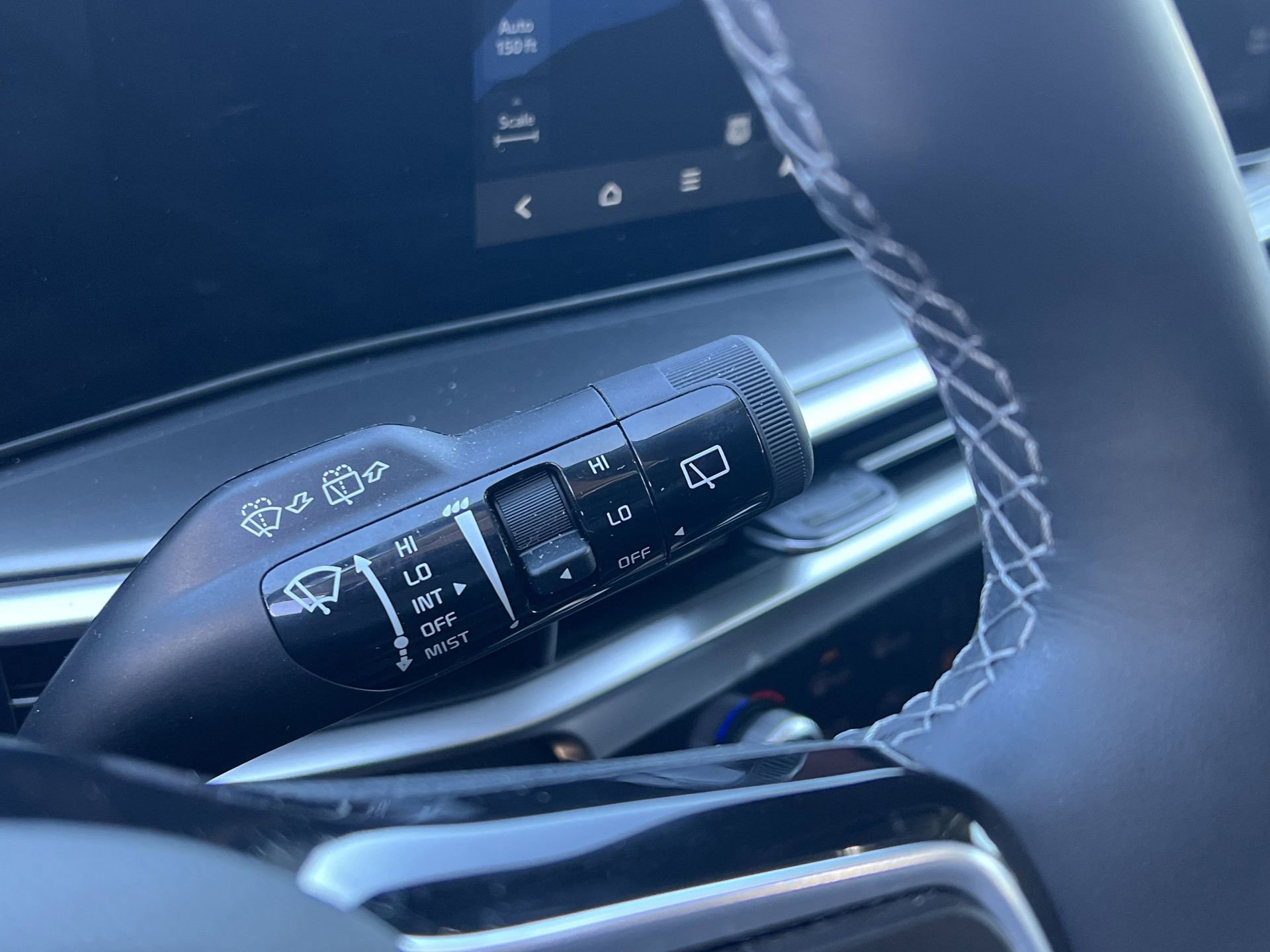 Used 2025 Kia Sorento S w/ Panoramic Sunroof Package image 18