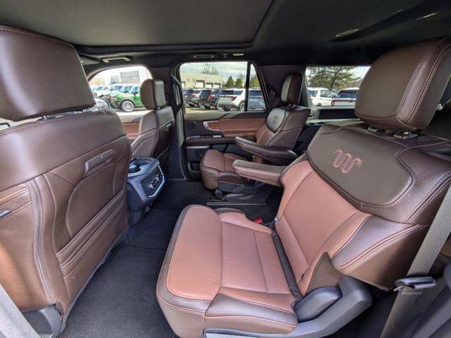 Certified 2025 Ford Expedition Max King Ranch image 31
