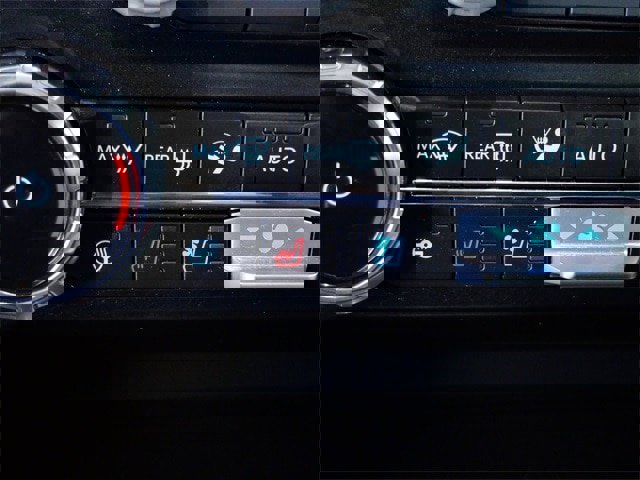 Certified 2023 Ford F150 Lariat w/ Equipment Group 502A High image 22