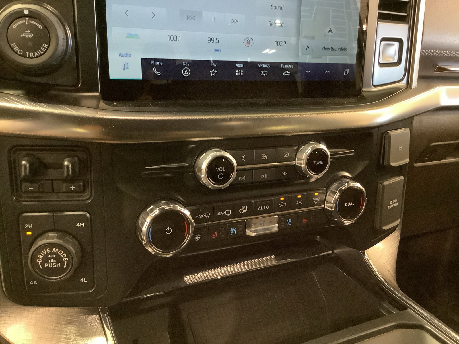 Certified 2022 Ford F150 King Ranch w/ Equipment Group 601A High AWD/4WD image 15