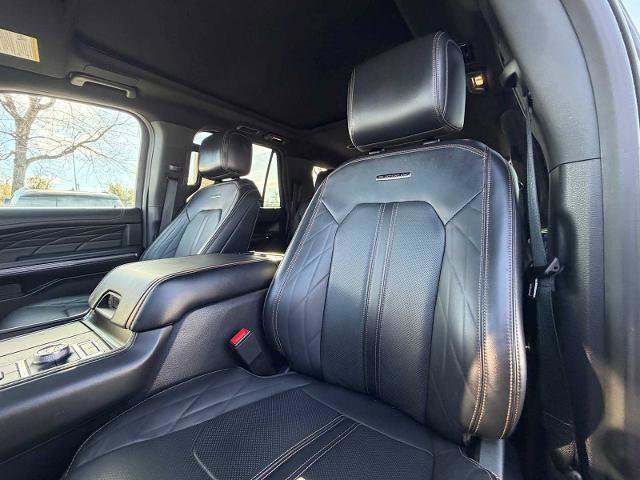 Certified 2024 Ford Expedition Max Platinum image 11