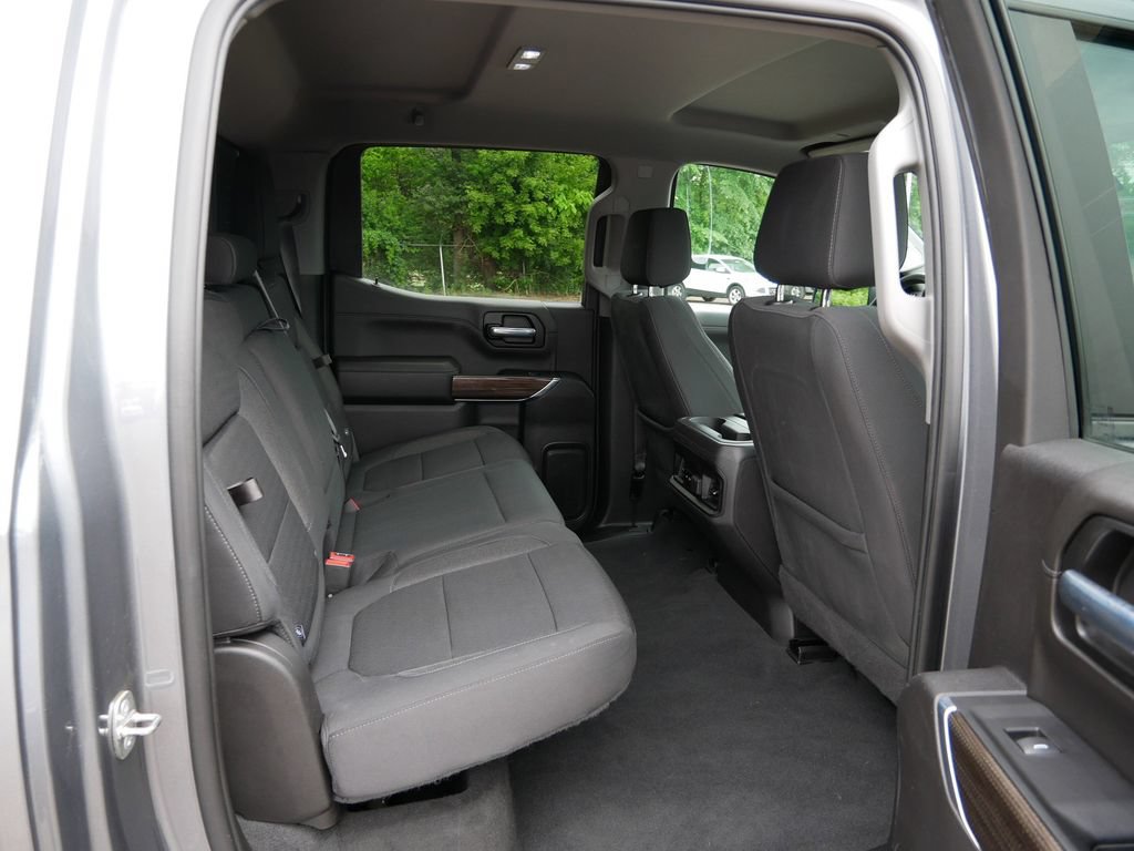 Used 2022 Chevrolet Silverado 1500 RST AWD/4WD image 9