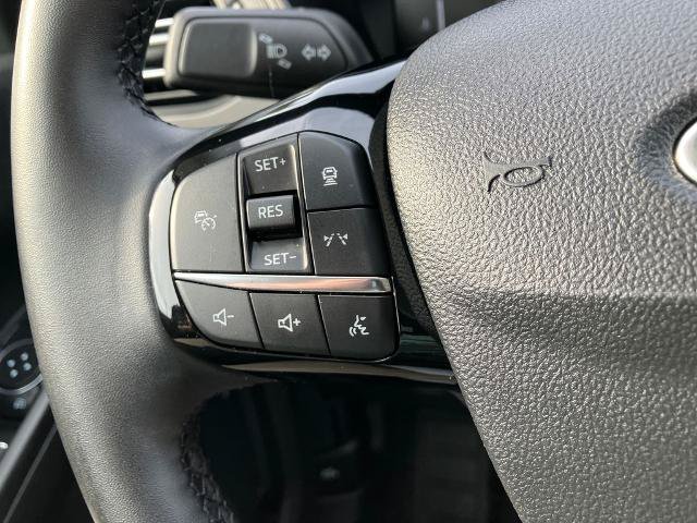 Certified 2025 Ford Escape SE FWD image 31