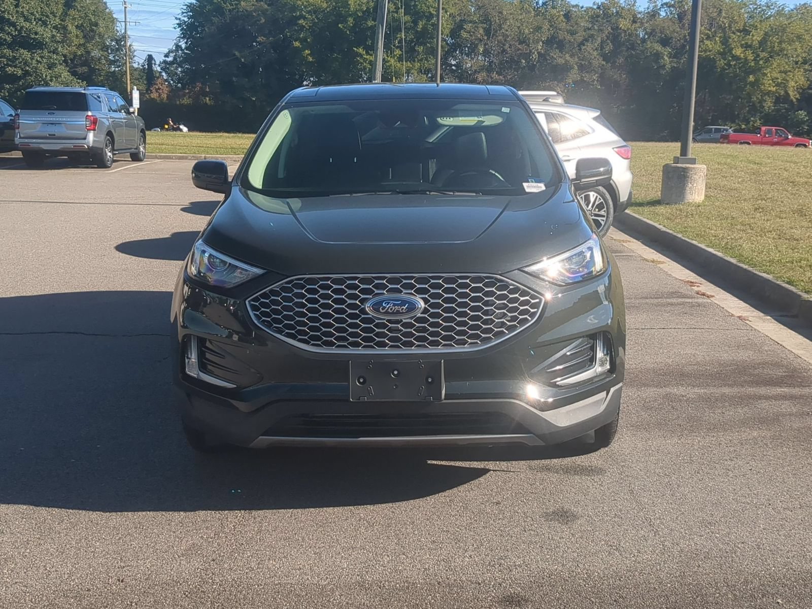 Certified 2023 Ford Edge SEL w/ Convenience Package AWD/4WD image 8