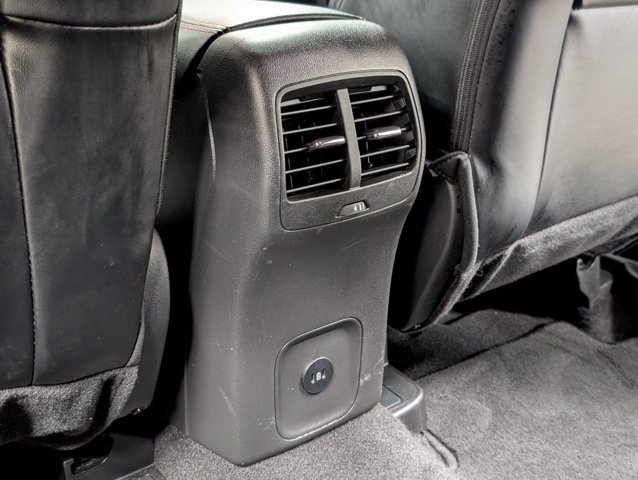 Certified 2025 Ford Escape ST-Line Select AWD/4WD image 16