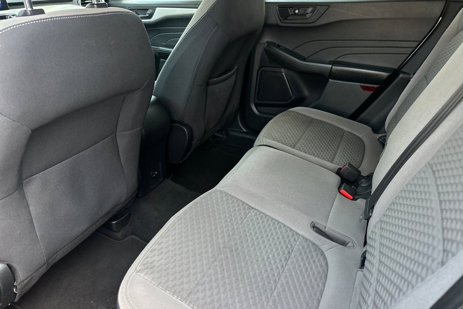 Certified 2022 Ford Escape SE FWD image 11