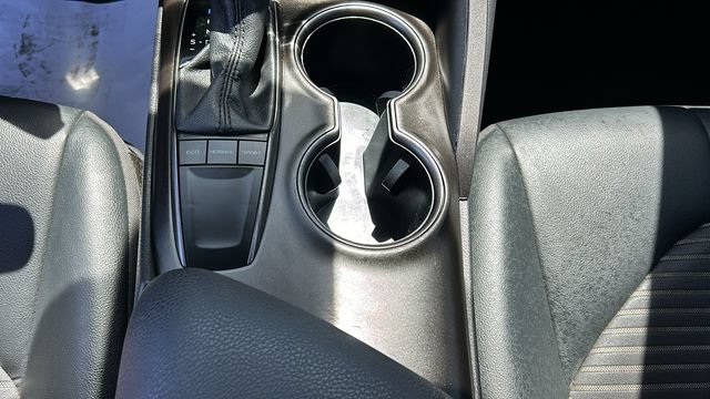 Used 2024 Toyota Camry SE FWD image 22