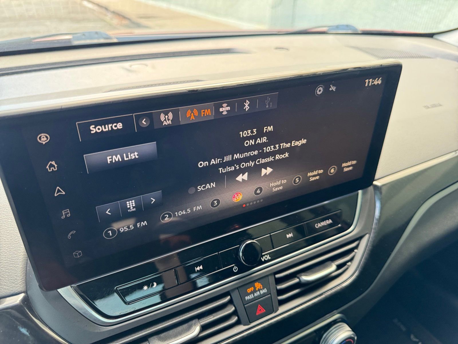 Used 2024 Nissan Altima 2.5 SR w/ SR Premium Package image 24