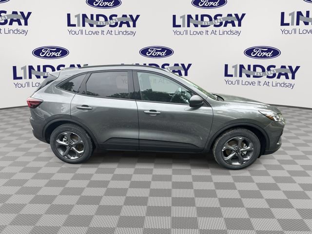 Certified 2025 Ford Escape ST-Line w/ Equipment Group 301A image 7