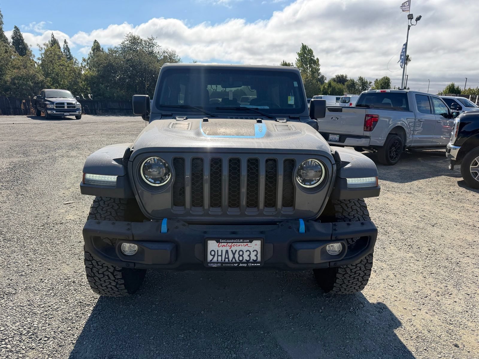 Used 2023 Jeep Wrangler Unlimited Rubicon 4xe w/ Steel Bumper Group AWD/4WD image 7