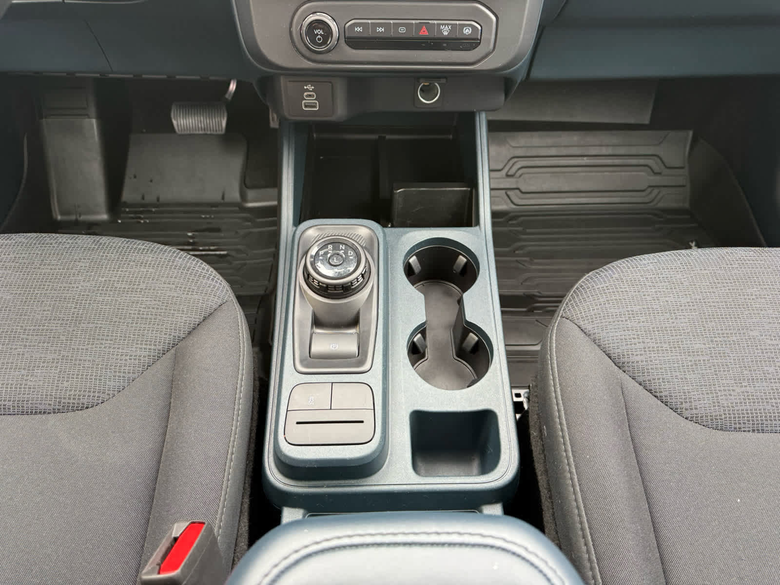 Certified 2025 Ford Maverick XL image 17