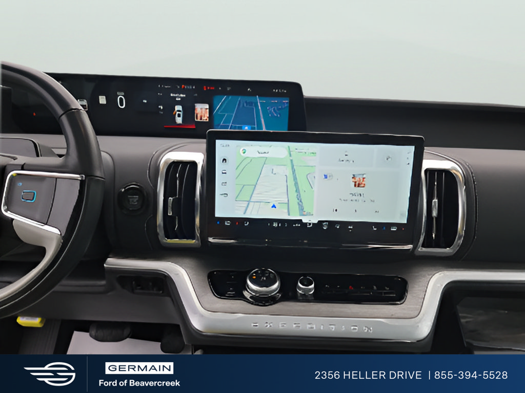 Certified 2025 Ford Expedition Platinum AWD/4WD image 9