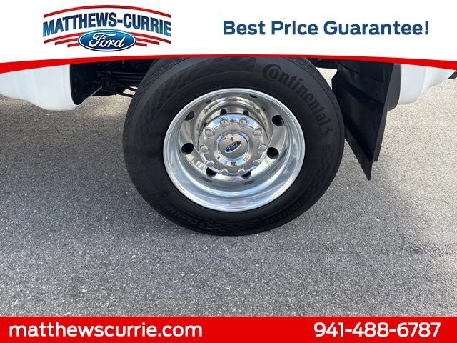 Certified 2022 Ford F450 Lariat w/ Lariat Ultimate Package image 18