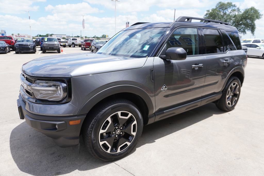Certified 2024 Ford Bronco Sport Outer Banks AWD/4WD image 3