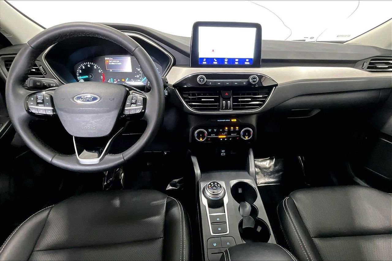 Certified 2022 Ford Escape SEL image 16