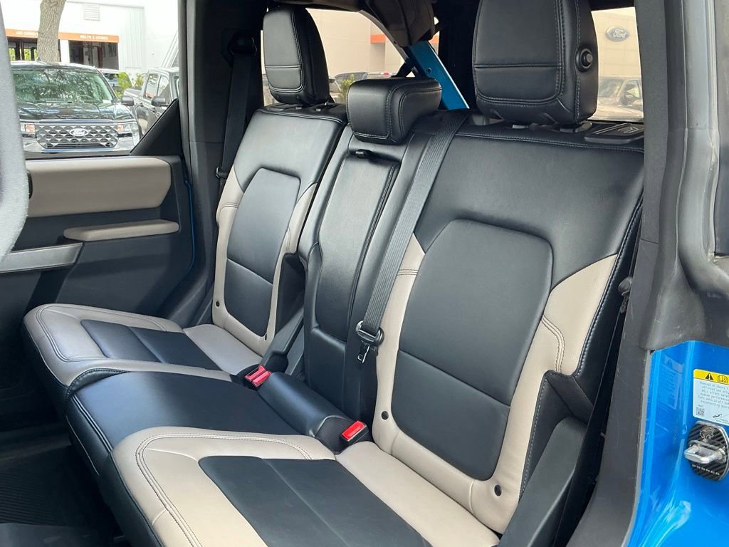 Certified 2022 Ford Bronco Wildtrak AWD/4WD image 31