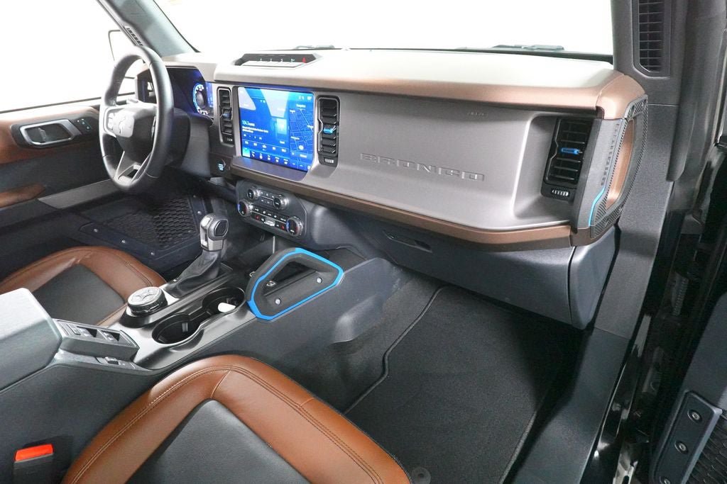 Certified 2023 Ford Bronco Outer Banks w/ Sasquatch Package AWD/4WD image 34
