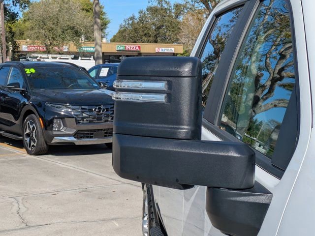 Used 2025 Chevrolet Silverado 2500 LT w/ Convenience Package image 10