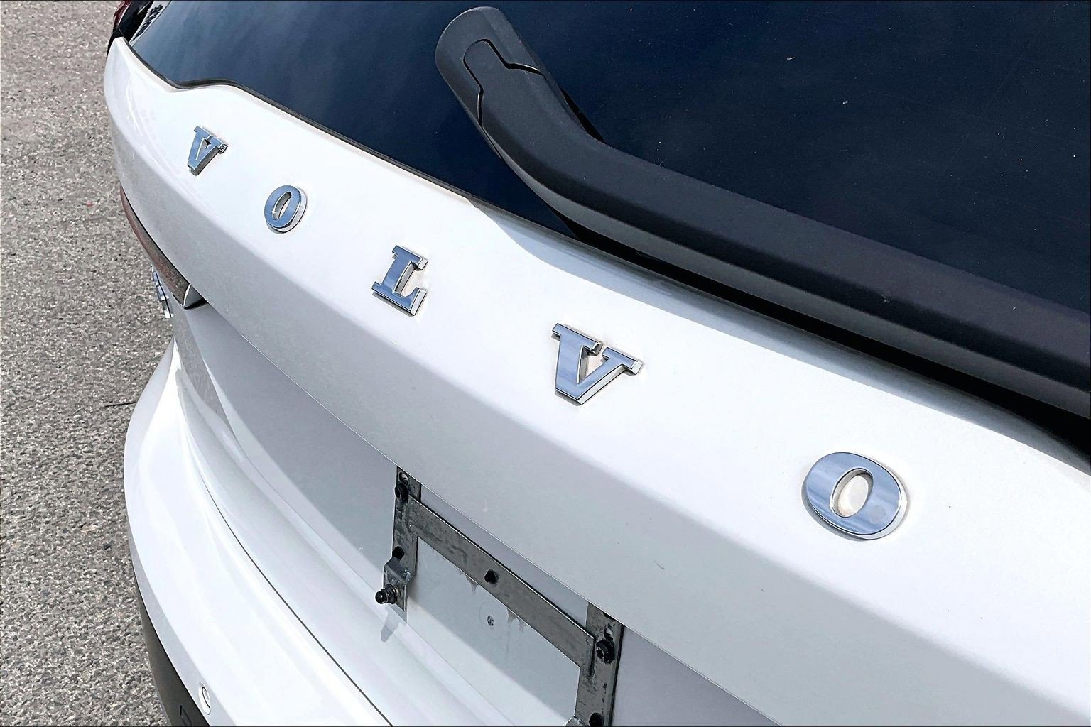 Used 2023 Volvo V90 B6 Cross Country Ultimate AWD/4WD image 10