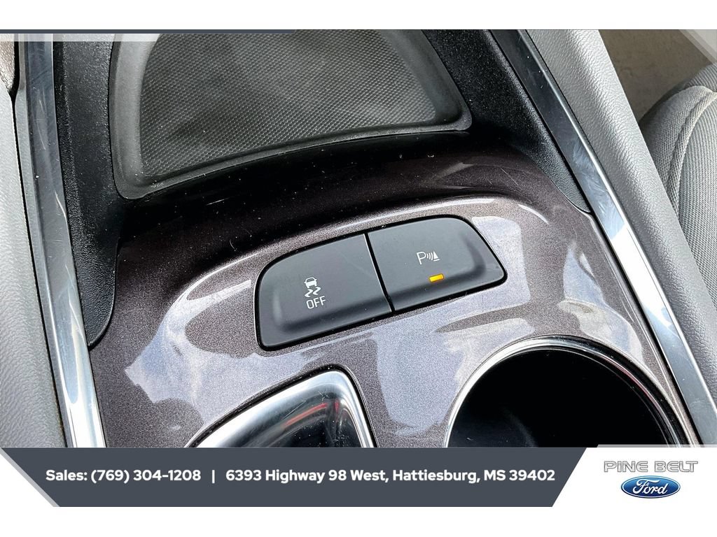 Used 2024 Chevrolet Malibu LT FWD image 22