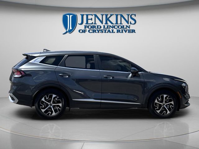 Used 2023 Kia Sportage EX FWD image 9