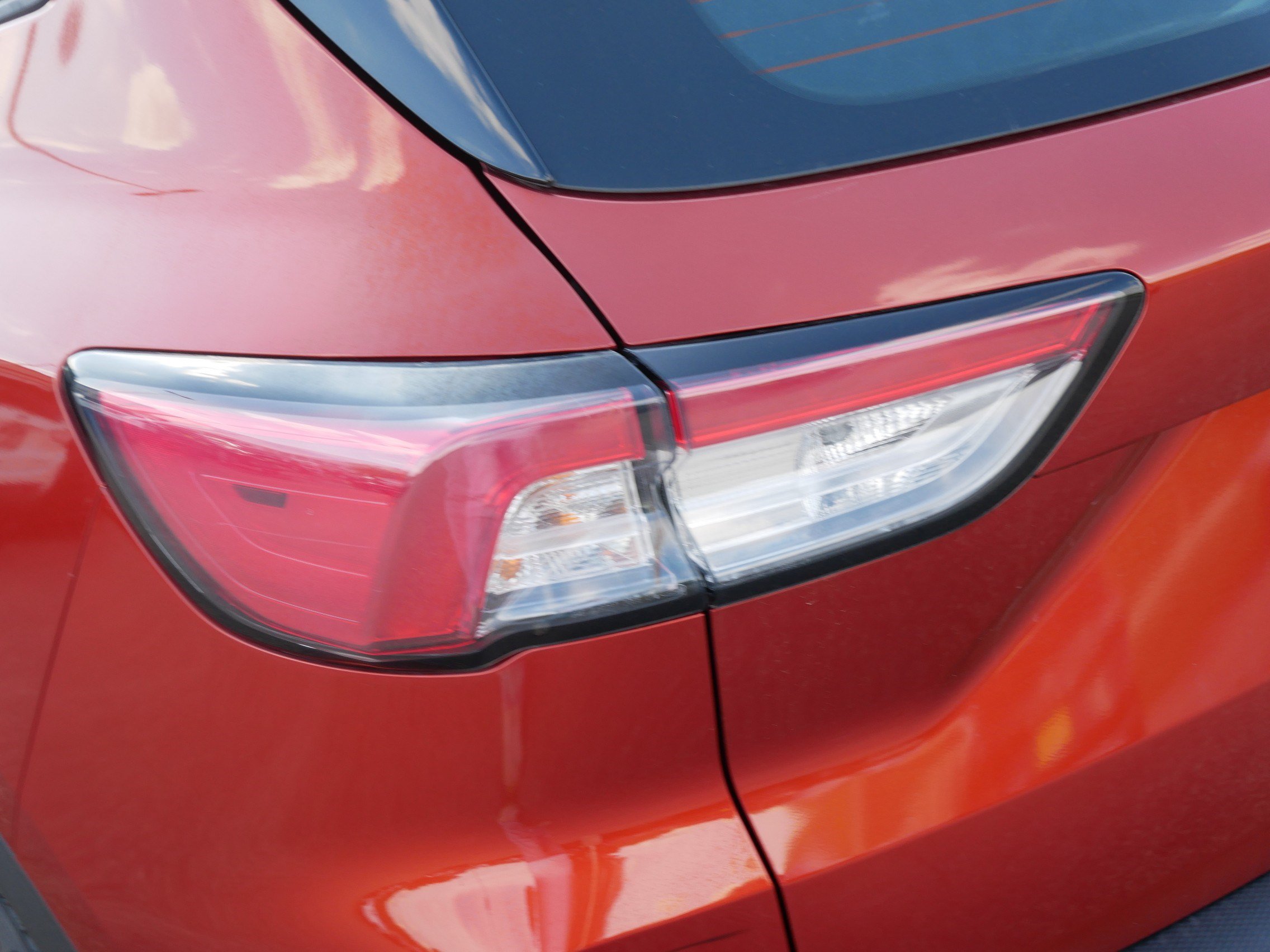 Certified 2020 Ford Escape S AWD/4WD image 17