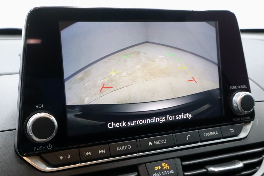 Used 2024 Nissan Altima 2.5 SV image 9