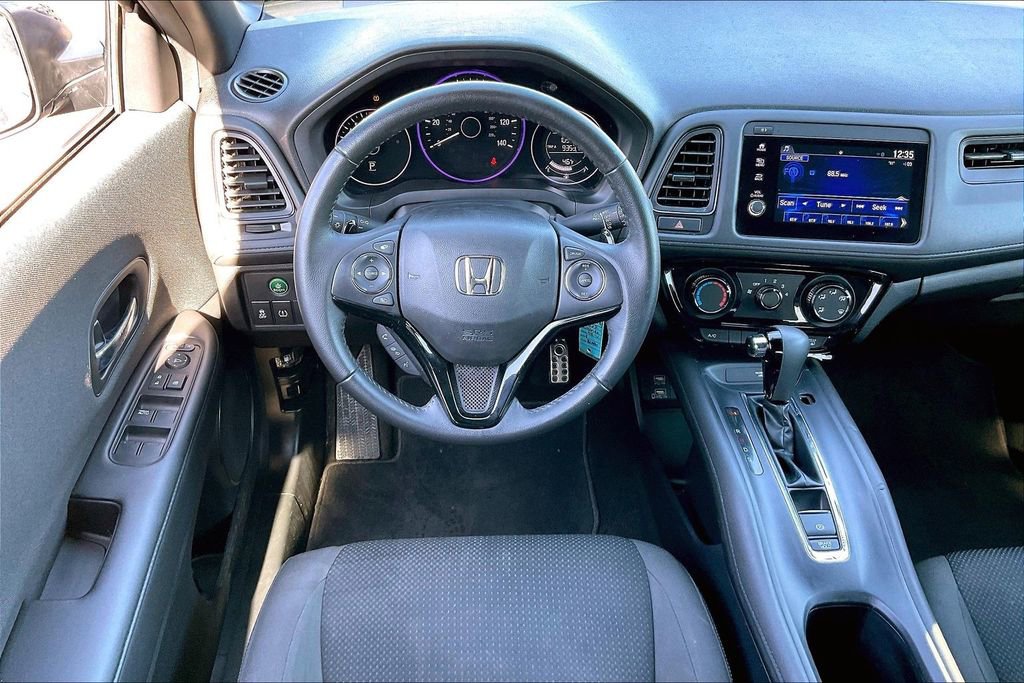 Used 2022 Honda HR-V Sport image 4