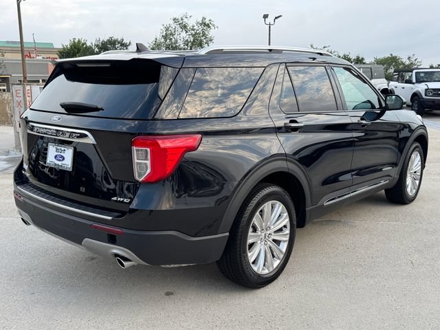 Certified 2024 Ford Explorer Limited w/ Equipment Group 301A AWD/4WD image 8
