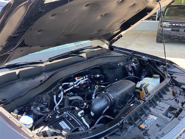 Certified 2023 Ford Explorer XLT w/ Equipment Group 202A AWD/4WD image 10