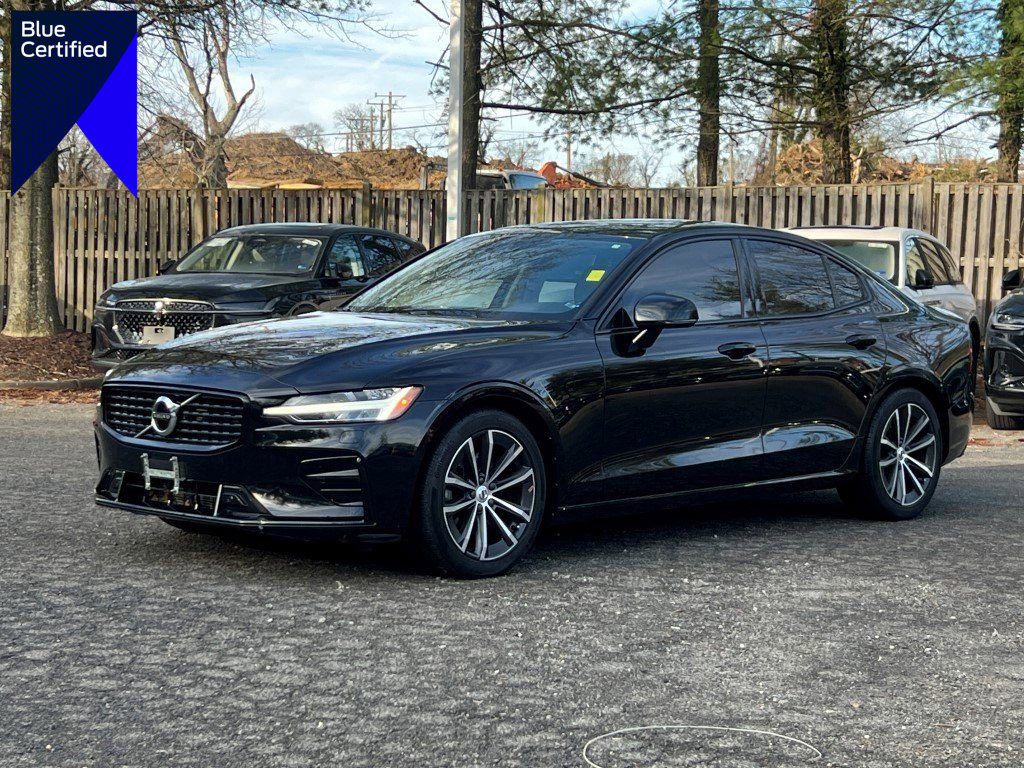 Used 2022 Volvo S60 B5 Momentum w/ Climate Package