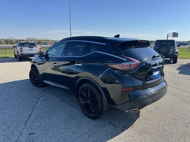 Used 2023 Nissan Murano SV w/ SV Midnight Edition Package image 3