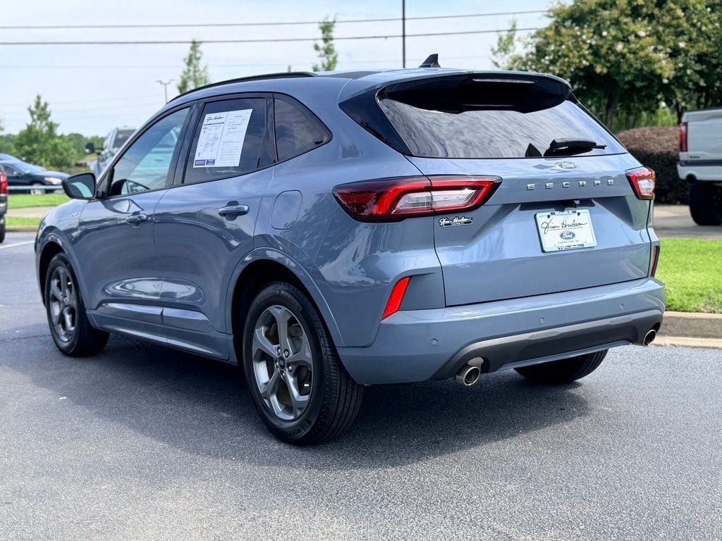 Certified 2023 Ford Escape ST-Line w/ Tech Pack #1 FWD image 6