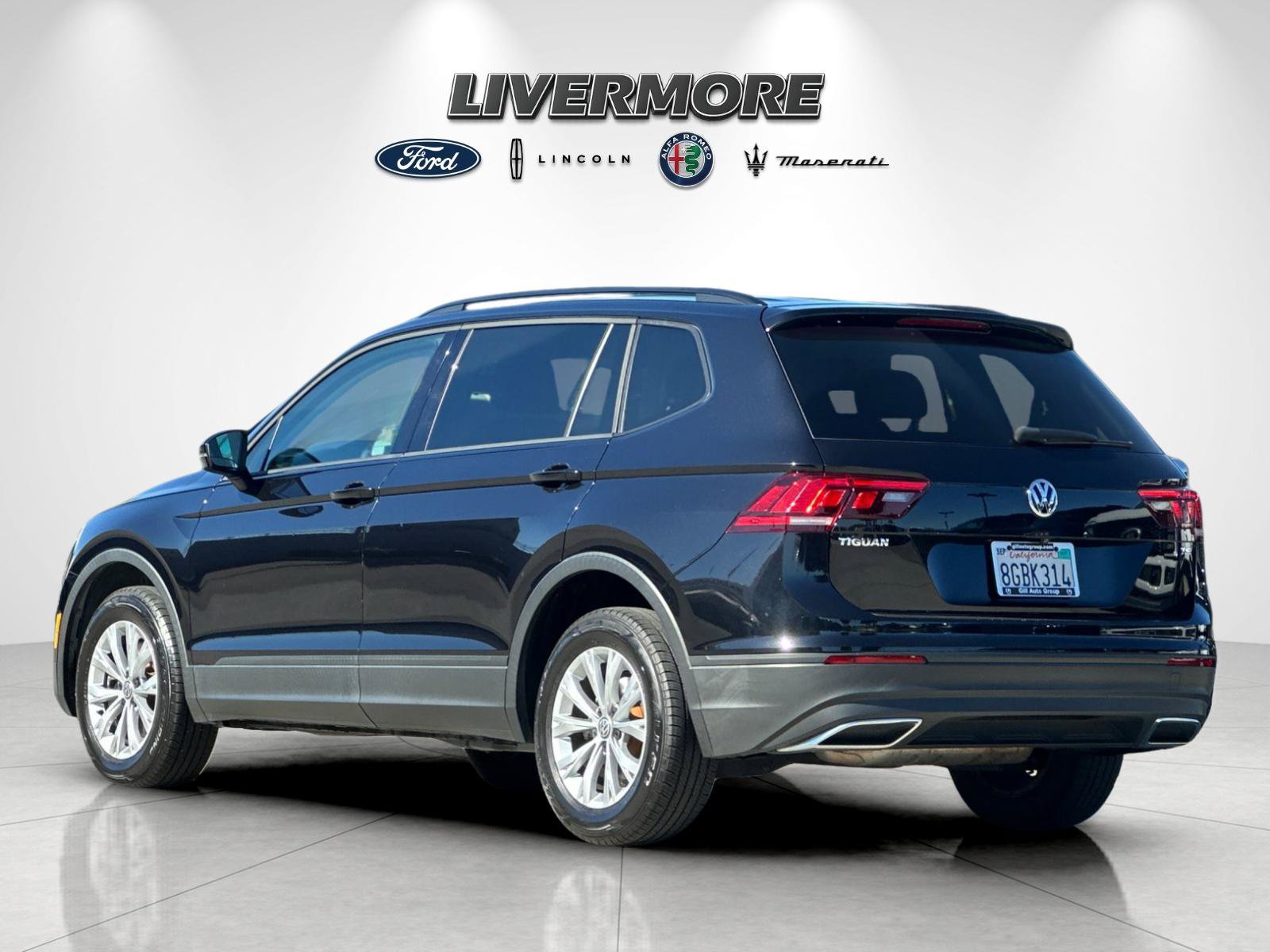 Used 2018 Volkswagen Tiguan S FWD image 5